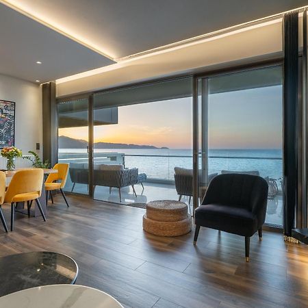 C.P. Luxury Suite Iraklion Buitenkant foto