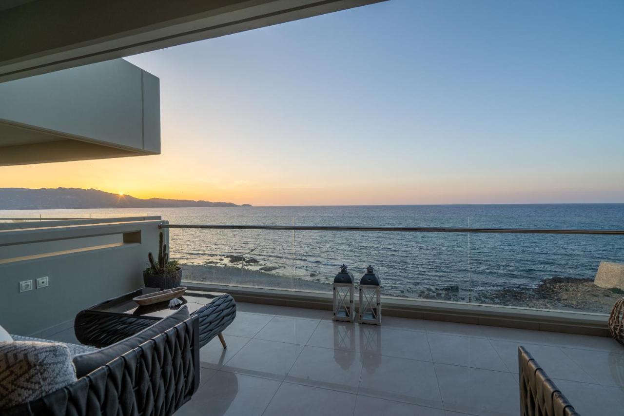 C.P. Luxury Suite Iraklion Buitenkant foto