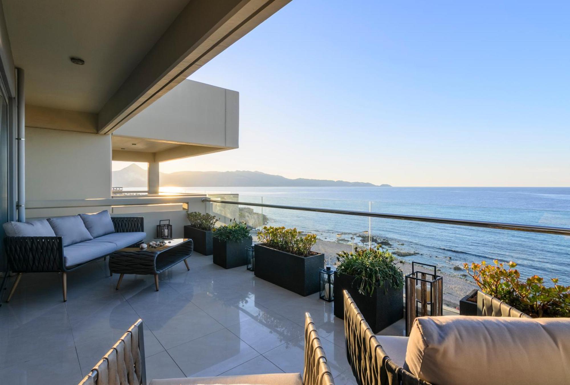 C.P. Luxury Suite Iraklion Buitenkant foto