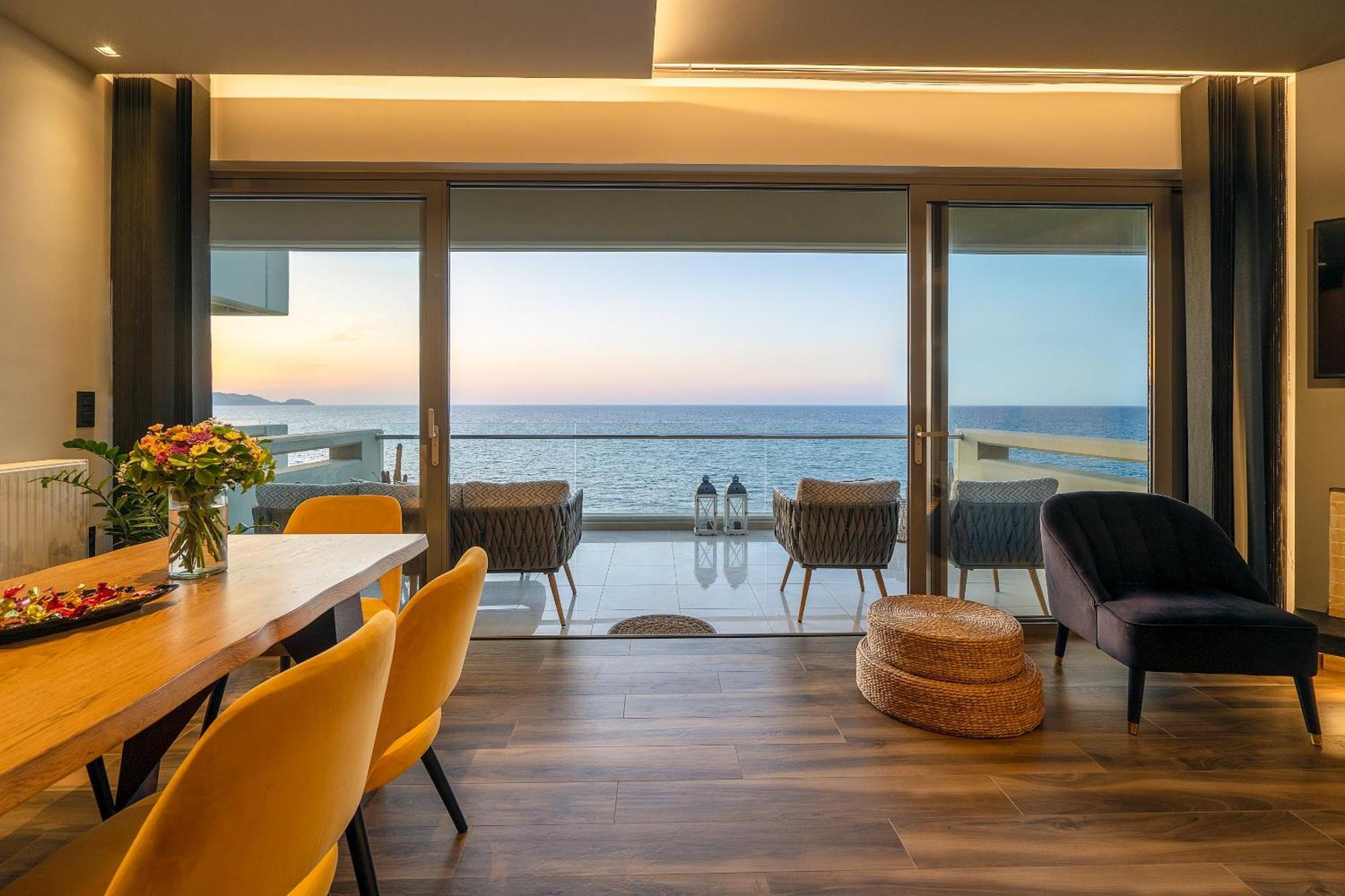 C.P. Luxury Suite Iraklion Buitenkant foto