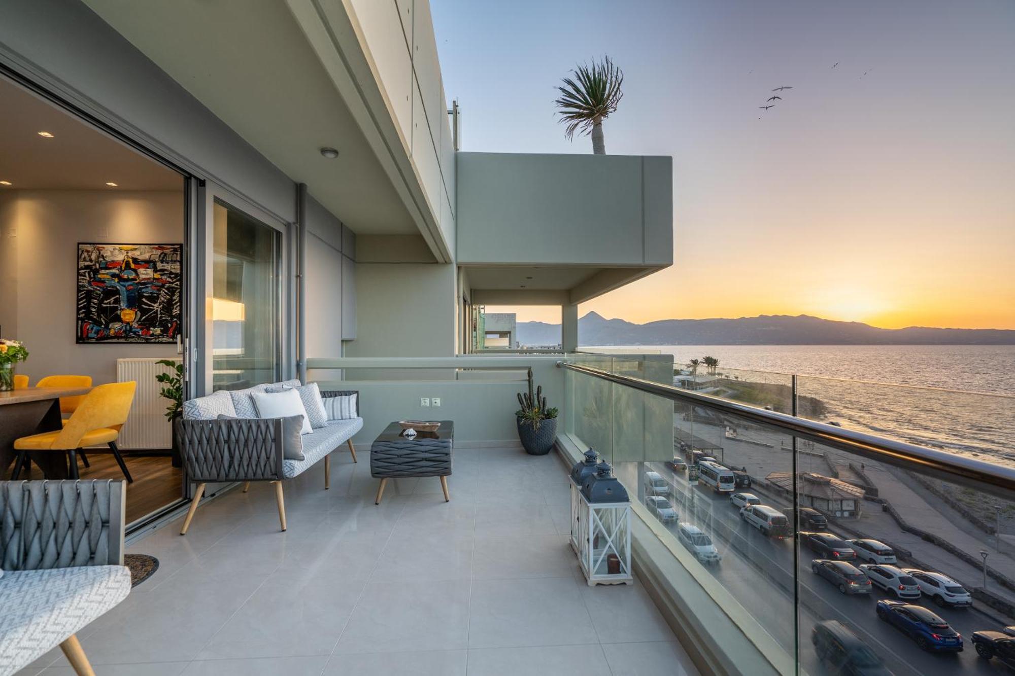 C.P. Luxury Suite Iraklion Buitenkant foto